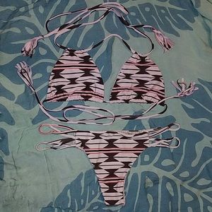 Acacia “Maui” bikini BOTTOM in “Native”